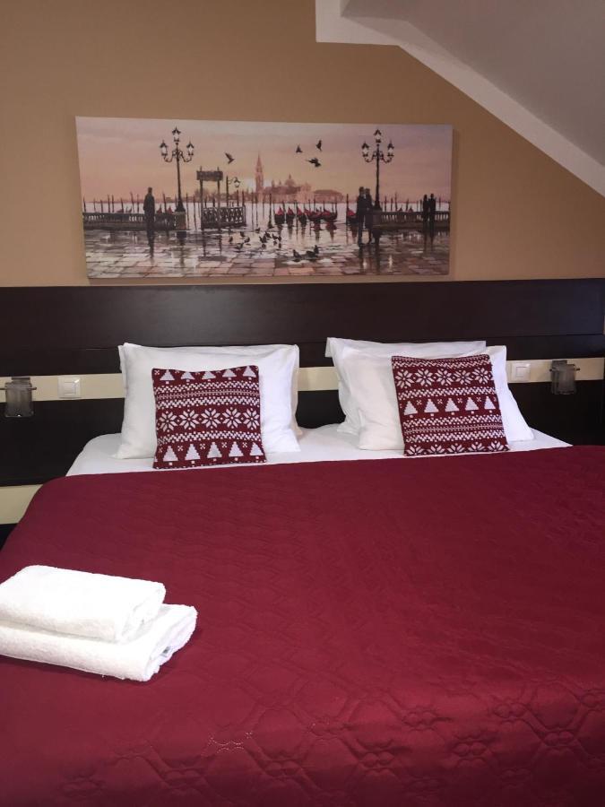 Apartman Besenova Luaran gambar