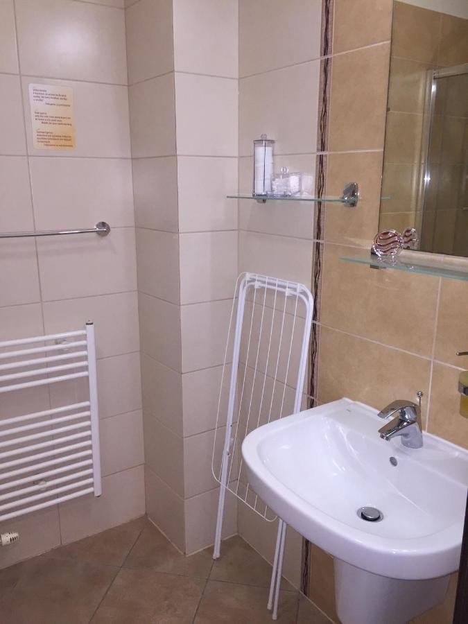 Apartman Besenova Luaran gambar